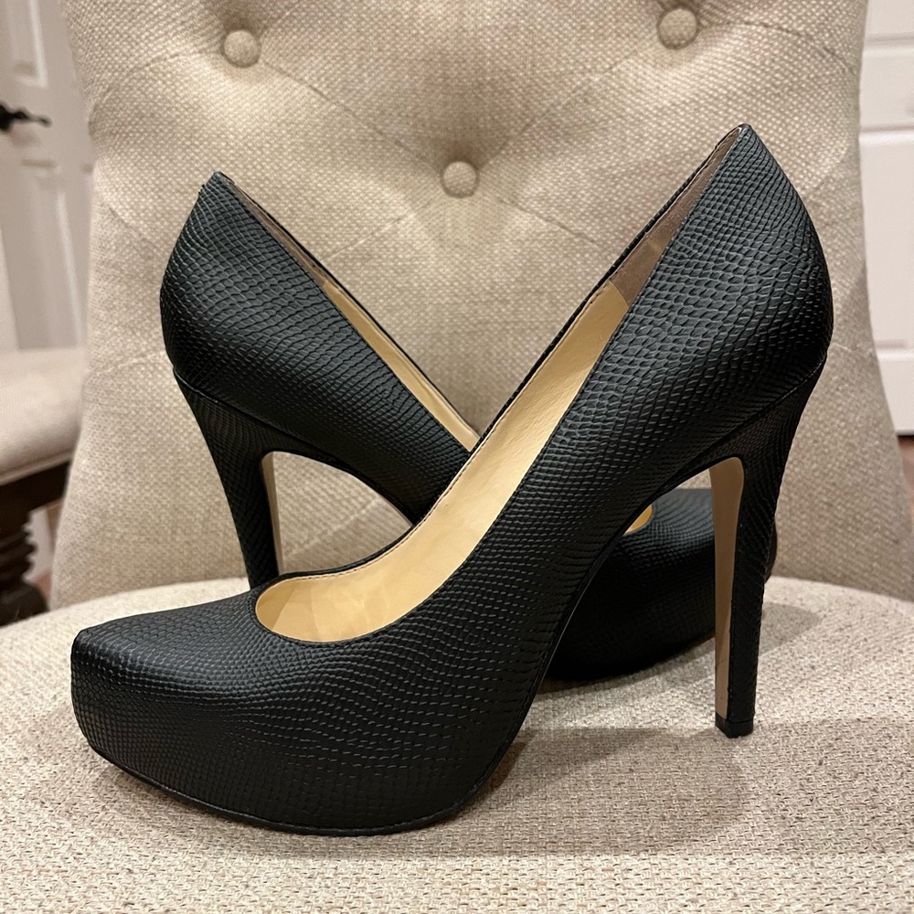 Jessica Simpson Parisah Black Snake Heel Pumps